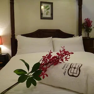 Betel Nut (adults Only) Hotel George Town