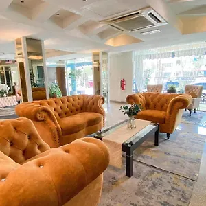 Queenspark Lovita Hotel Malacca
